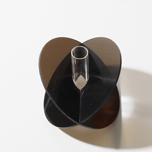 Wazon z akrylu w nowoczesnym stylu