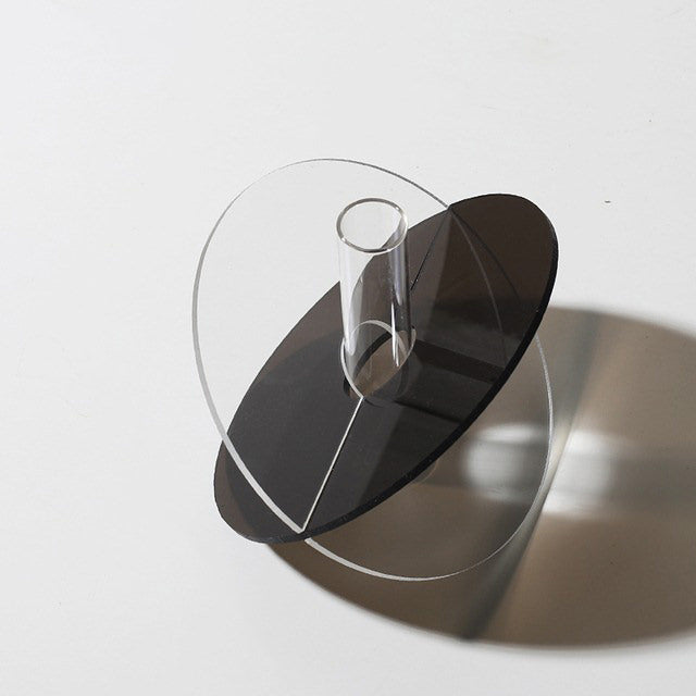 Wazon z akrylu w nowoczesnym stylu