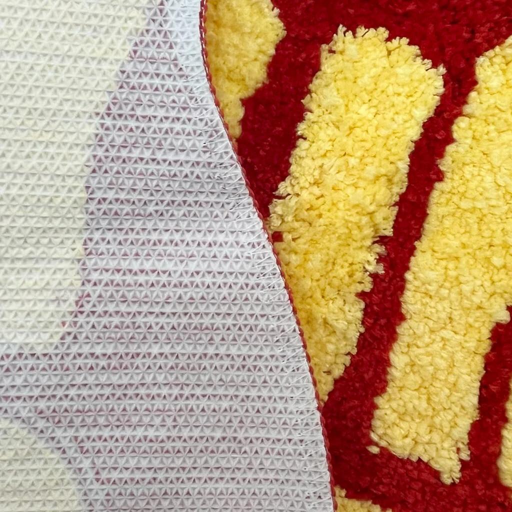 Dywan dekoracyjny z fakturą Be Yourself Aesthetic