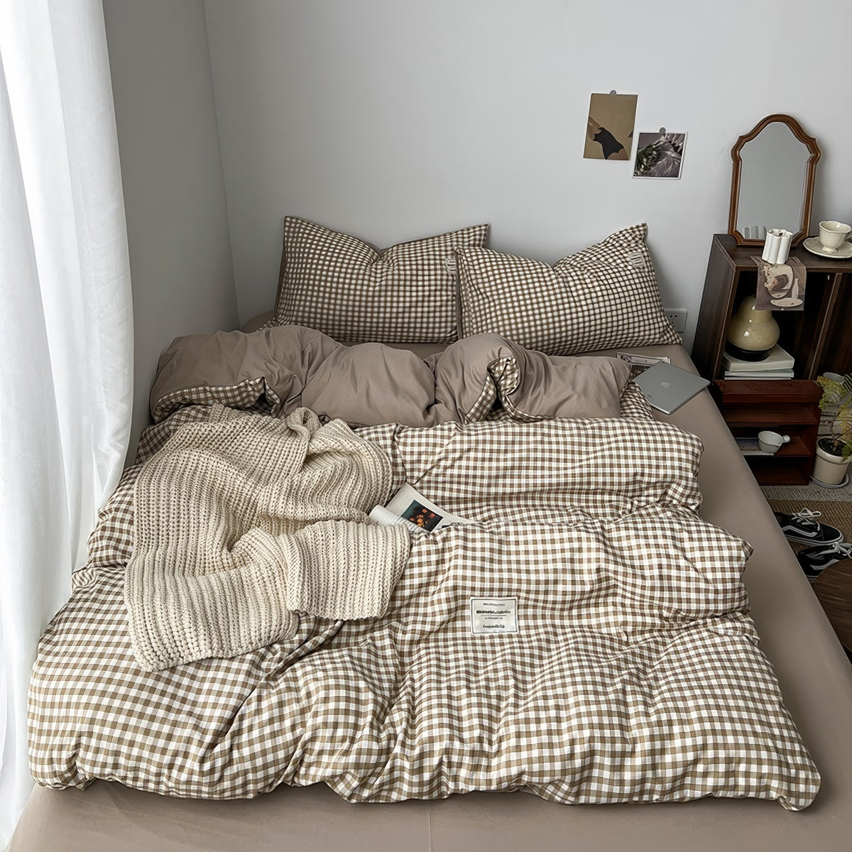 Zestaw pościeli w jasnobrązową kratę