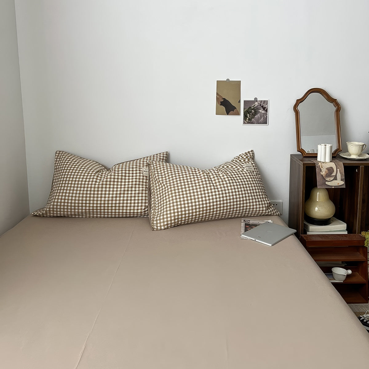 Zestaw pościeli w jasnobrązową kratę