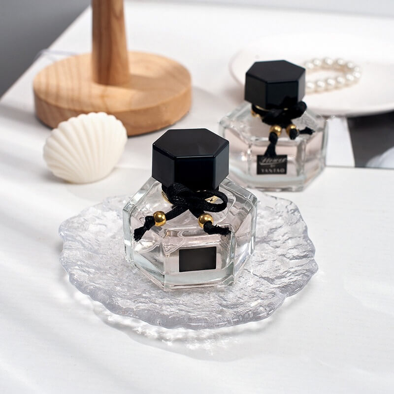 Talerz na biżuterię z pękniętym szkłem