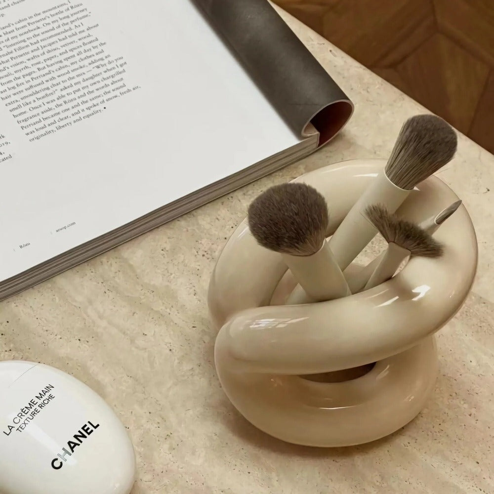 Zakładka na pędzle do makijażu z ceramiki o kształcie krągłym