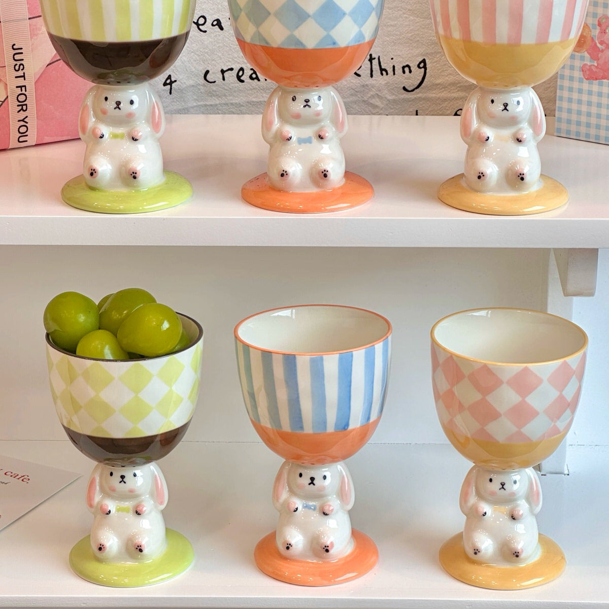 Podstawkowy kubek Coquette Bunny