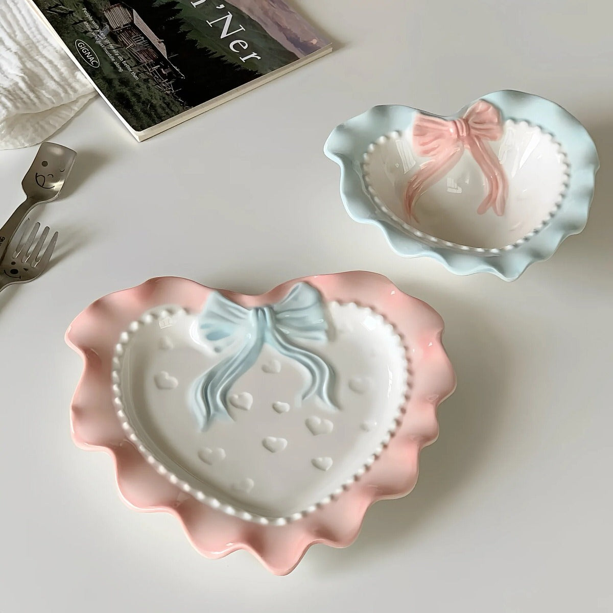 Porcelanka pastelowa Coquette w kształcie serca