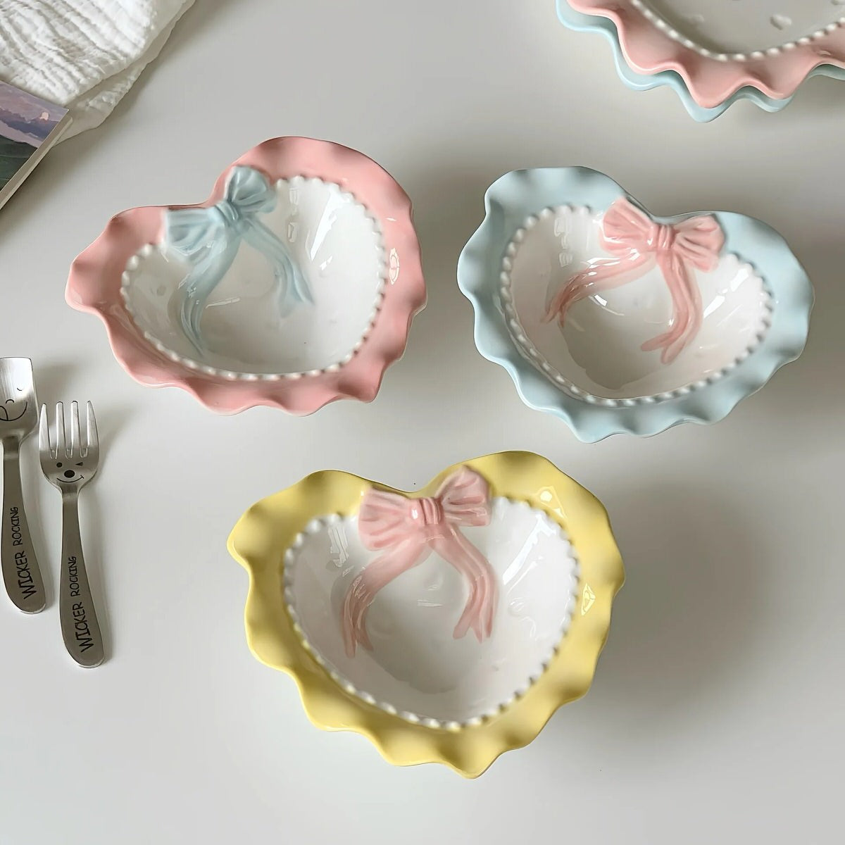 Porcelanka pastelowa Coquette w kształcie serca