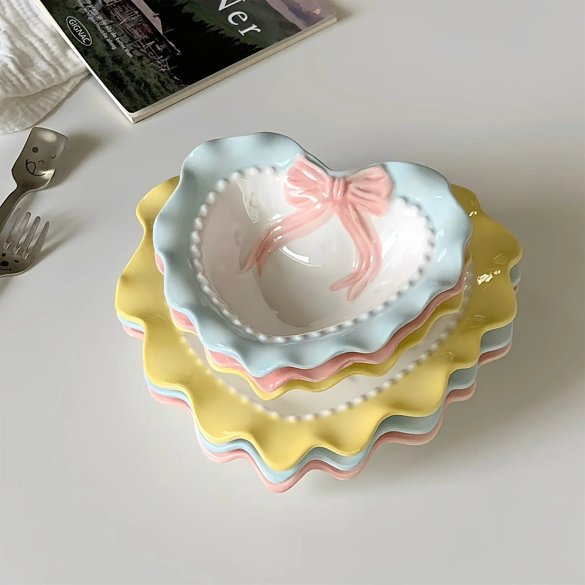 Porcelanka pastelowa Coquette w kształcie serca