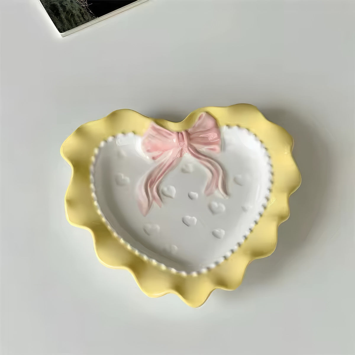 Porcelanka pastelowa Coquette w kształcie serca