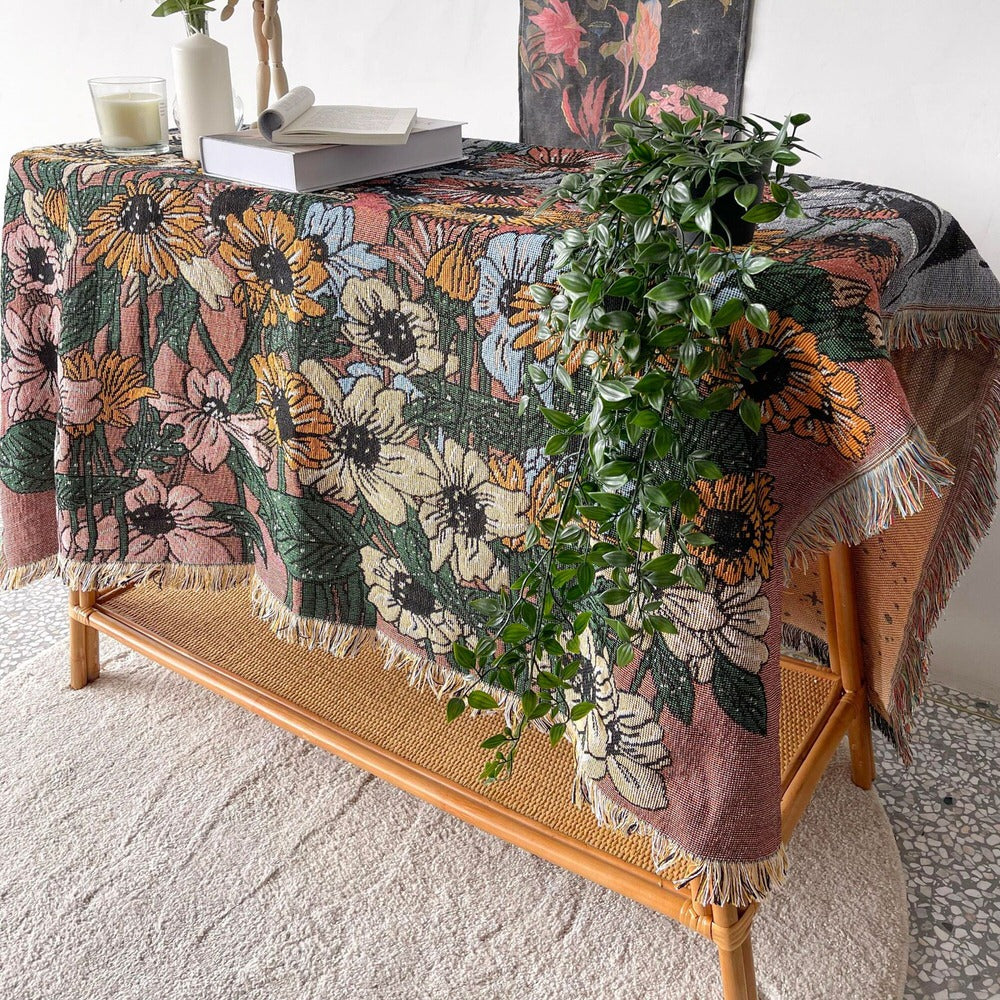 Kołdra pikowana z motywem górskich kwiatów