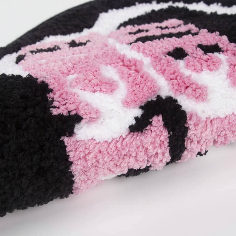 Dywanik ozdobny w kształcie serca z motywem krowiego wzoru