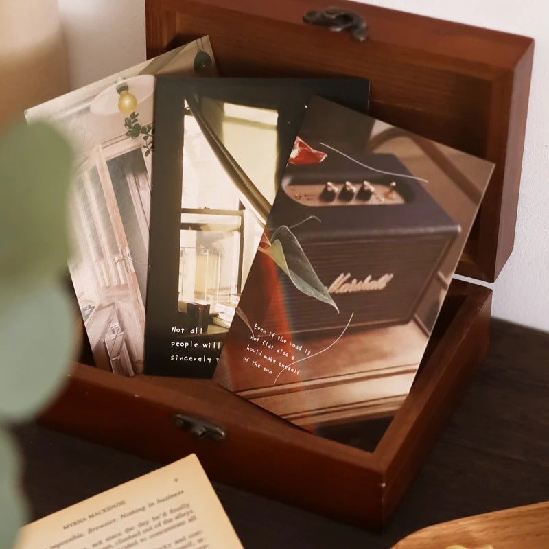 Kartki do kolażu ściennego w stylu Dark Academia