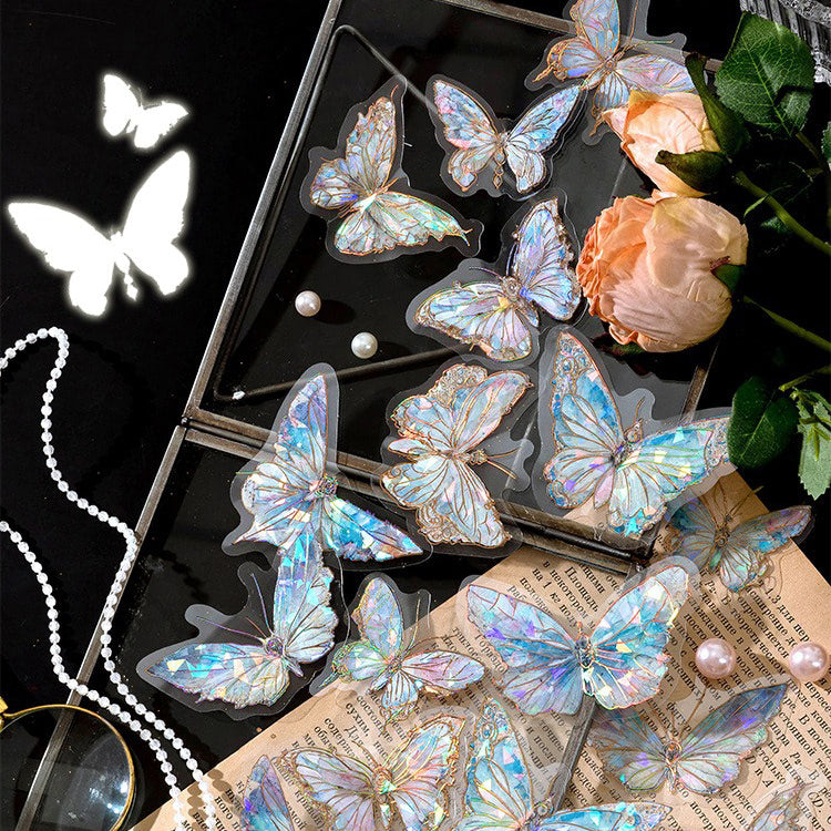 Naklejki ścienne z motylami wróżkami