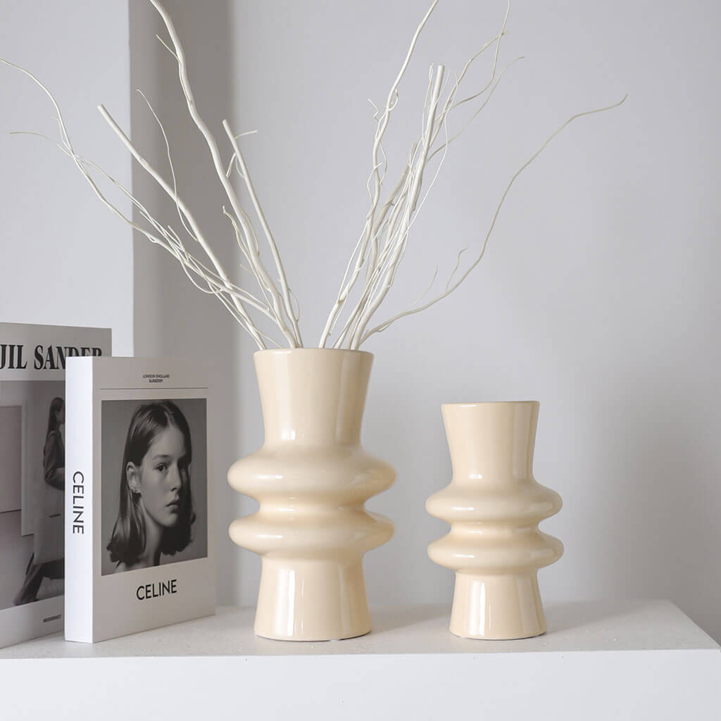 Francuski nowoczesny rzeźbiony ceramiczny wazon