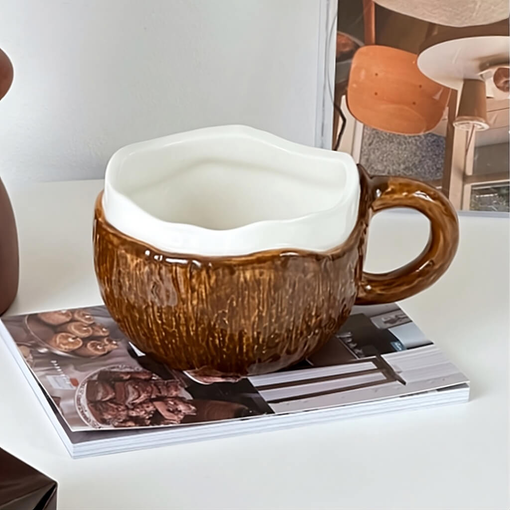 Świeży kokos ceramiczny kubek