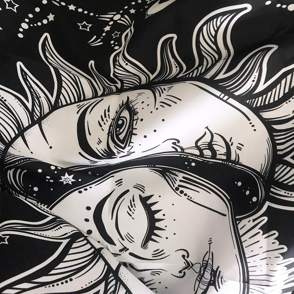 Indyjski Może na Słońcu, Gobelin