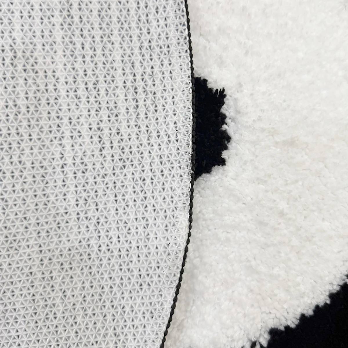 Retrowinylowa dywan okrągły z wypustkami