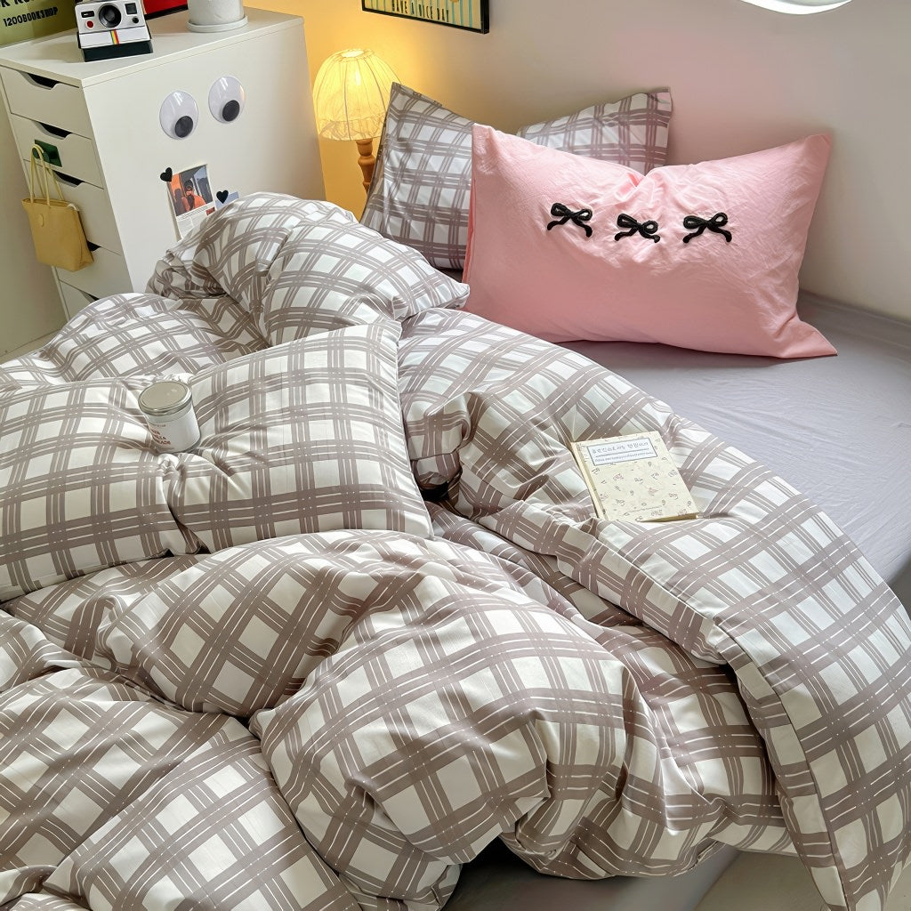 Zestaw pościeli z wzorem w kratkę kawaii