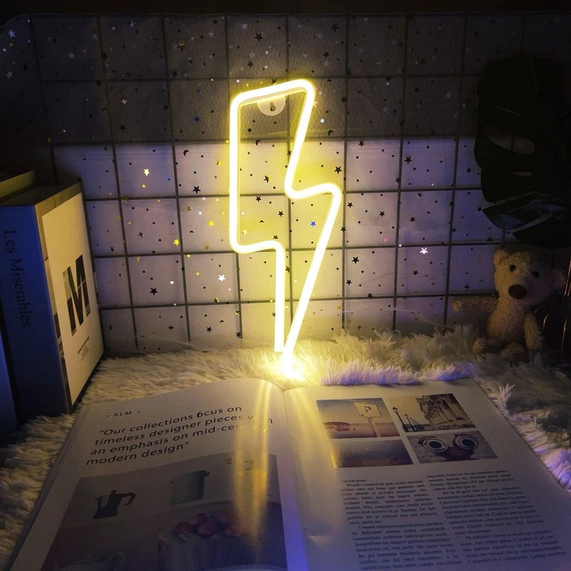 Neonowy napis Piorun