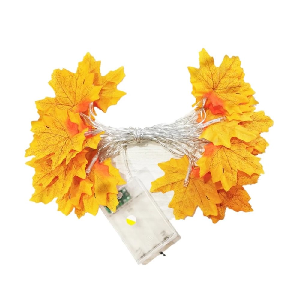 Girlandy świetlne z liśćmi klonu na jesień