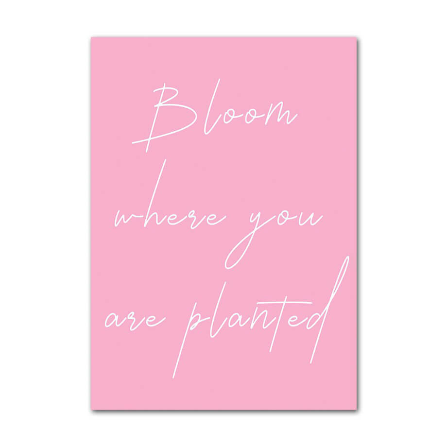 Plakaty na płótnie w pastelowym różu do galerii ściennych