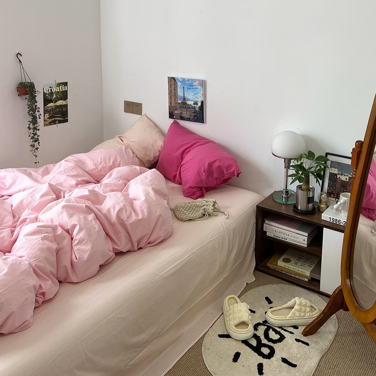 Zestaw pościeli w pastelowym brzoskwiniowo-różowym odcieniu