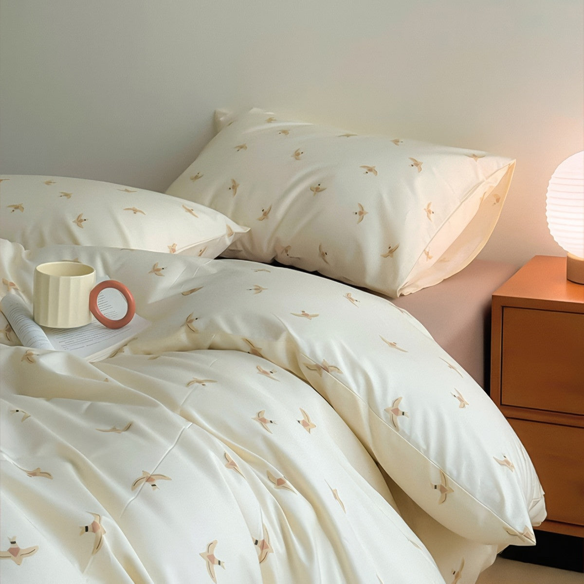 Zestaw pościeli z nadrukiem ptaka jaskółki z bawełny
