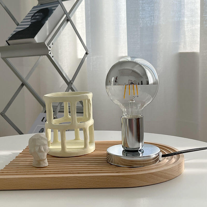 Retro Srebrna Błyszcząca Lampa Stolikowa