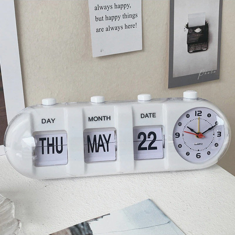 Wintage'owy zegar mechaniczny z odchyłem