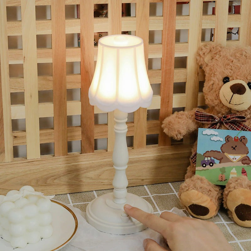 Retro mini lampka stołowa