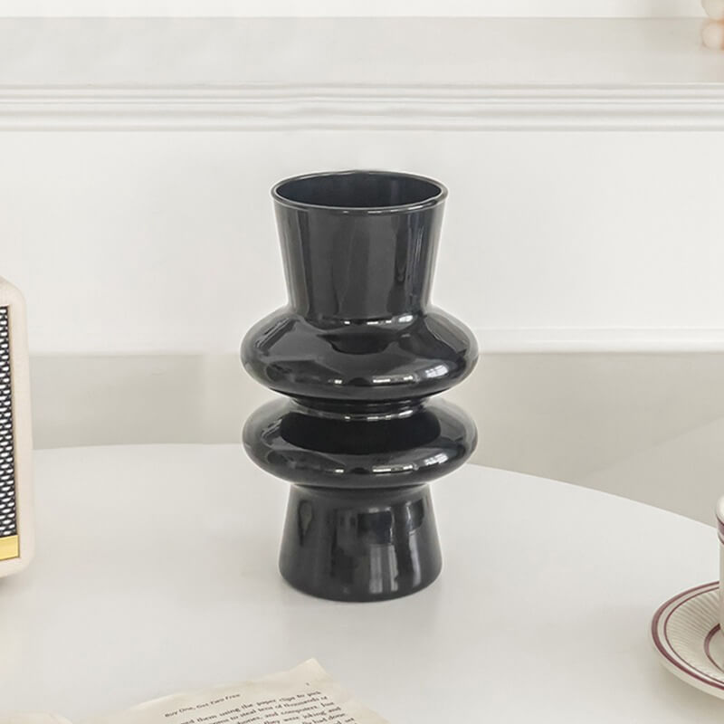 Waza na kwiaty z falującego szkła